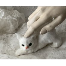 他の写真3: リアル　白猫　置物