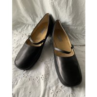 マーガレットハウエル　ストラップレザーシューズ