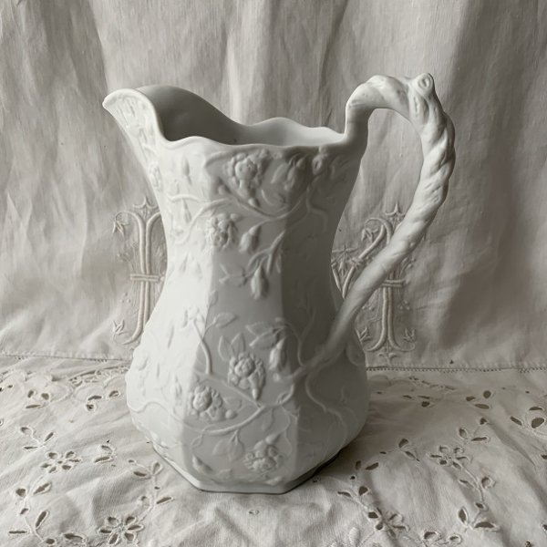 画像2: ポーセリン 白磁 花瓶　花柄